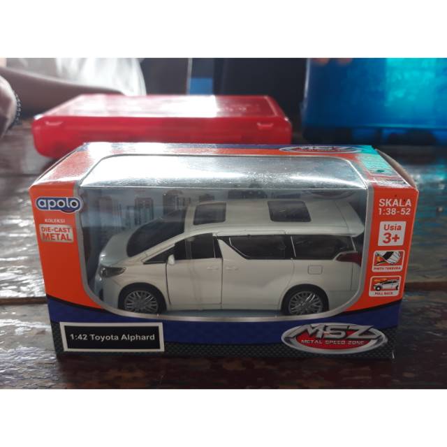 Apolo Toyota Alphard Putih