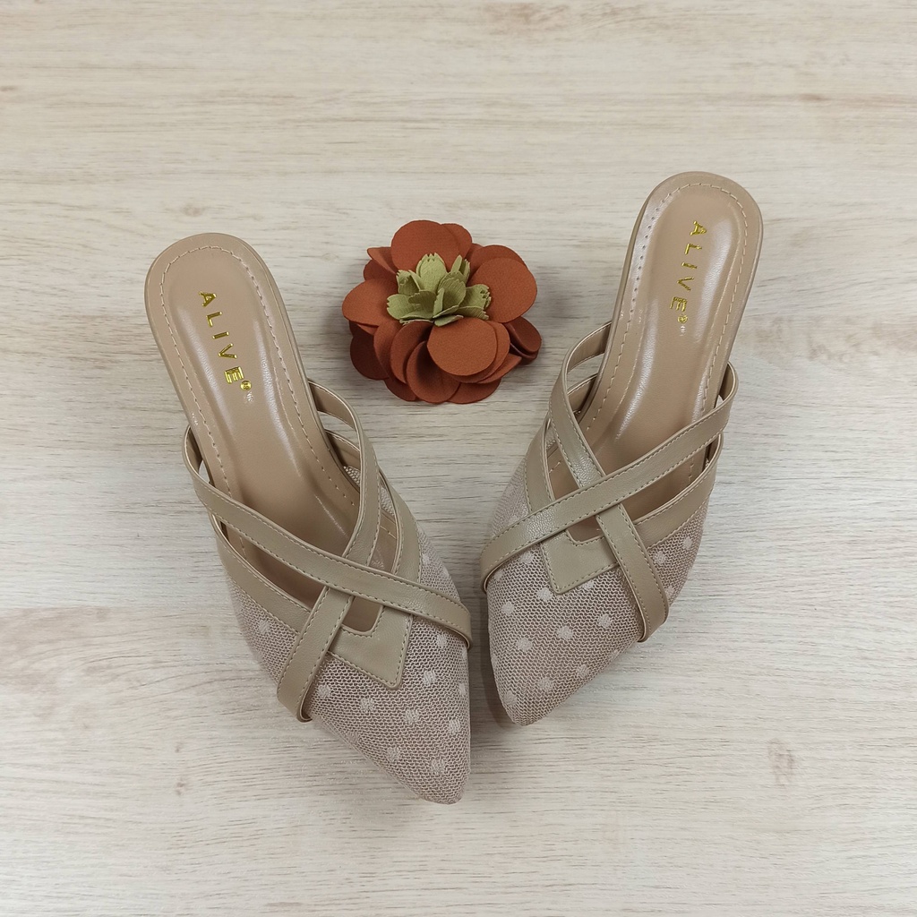 VITASHA SANDAL WANITA HIGH HEELS 5cm JALA BROKAT KOREA TERLARIS