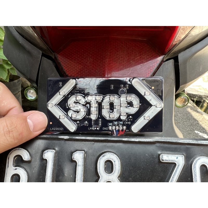 Lampu stop variasin 3in1 lampu stop belakang variasi sein stop led pnp sua