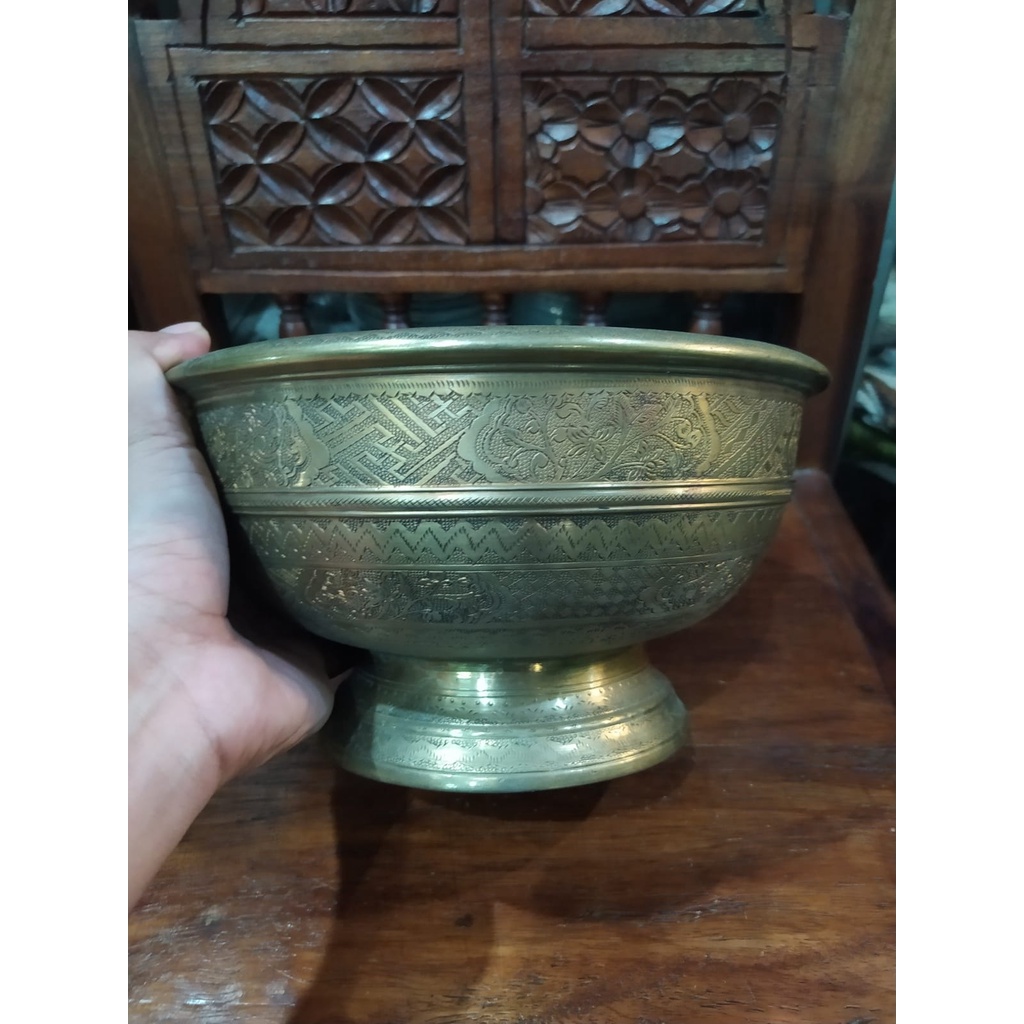 Vintage Pajangan Bokor Kuningan Tebal Antik E0021