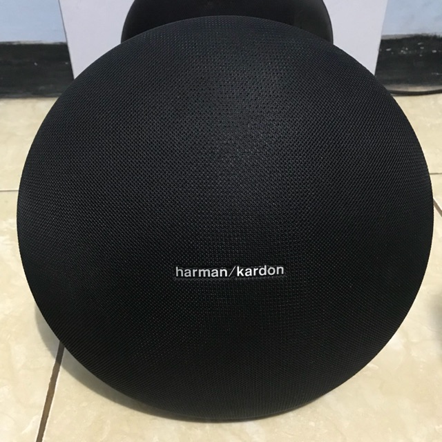 HARMAN KARDON ONYX 3