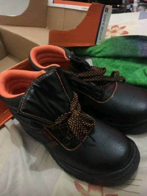 SEPATU SAFETY IMPORT ORANYE TINGGI