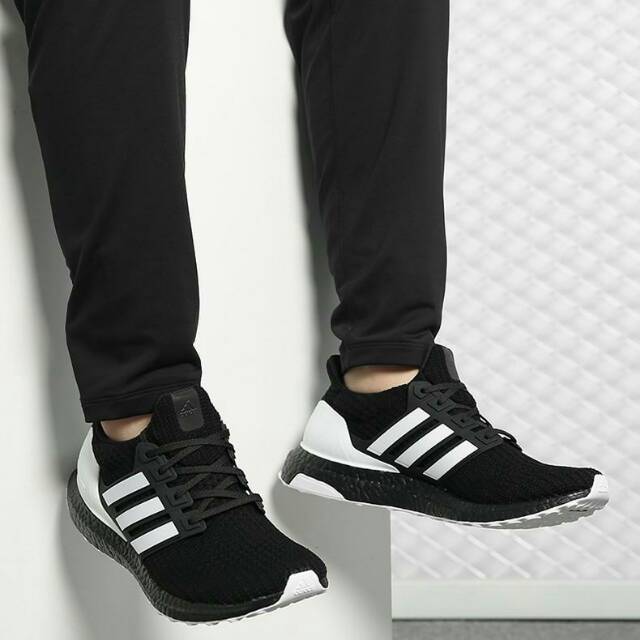 orca ultra boost 4.0