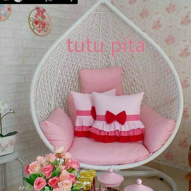 Sarung bantal shabby