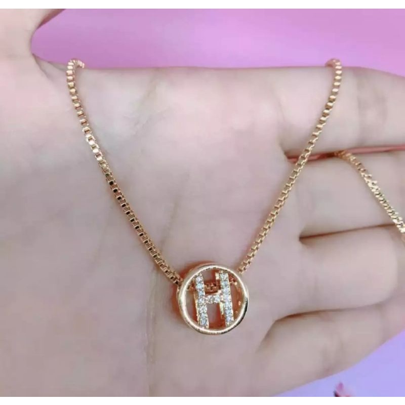 KALUNG TITANIUM LIONTIN HURUF H PERMATA PERHIASAN WANITA DEWASA