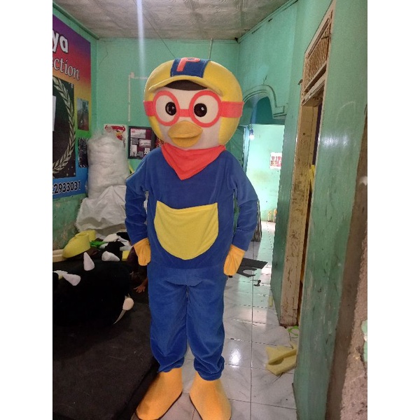 costum badut Pororo
