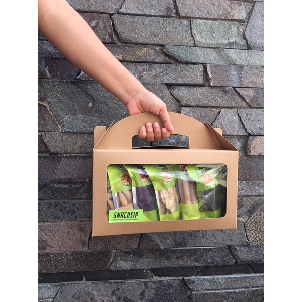 

Mix cemilan berbagai rasa