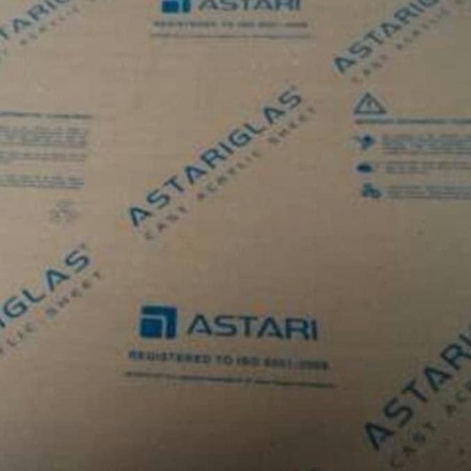 

TERLARIS KOTAK AKRILIK / KOTAK AMAL / KOTAK UNDIAN P20 X L20 X T20 2MM ( PACKING AMAN )