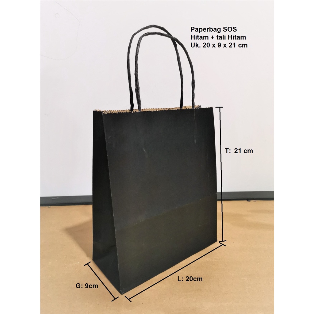 

Paper Bag Polos SOS L Kantong Kertas Hitam + TALI 20x9x21cm 100 GSM Kantong Souvenir Wedding Kraft