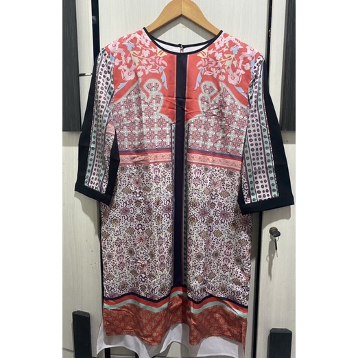 preloved dress Love Bonito