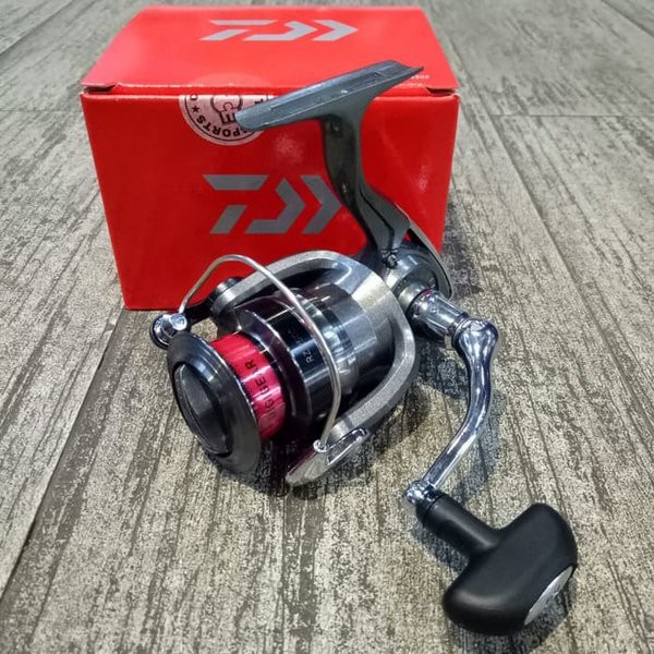 Alat Pancingan Rell Reel Pancing Daiwa RZ 2500 3 bb Katrol Pancing