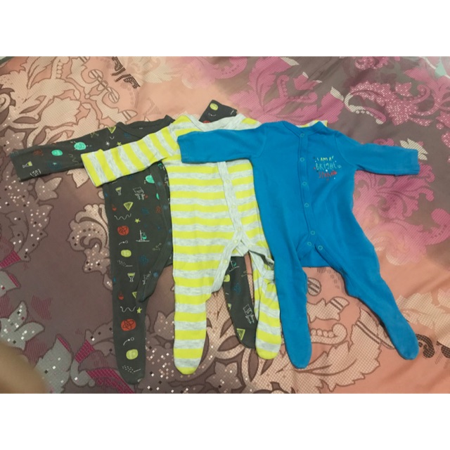 Mothercare sleep suit New Born Preloved