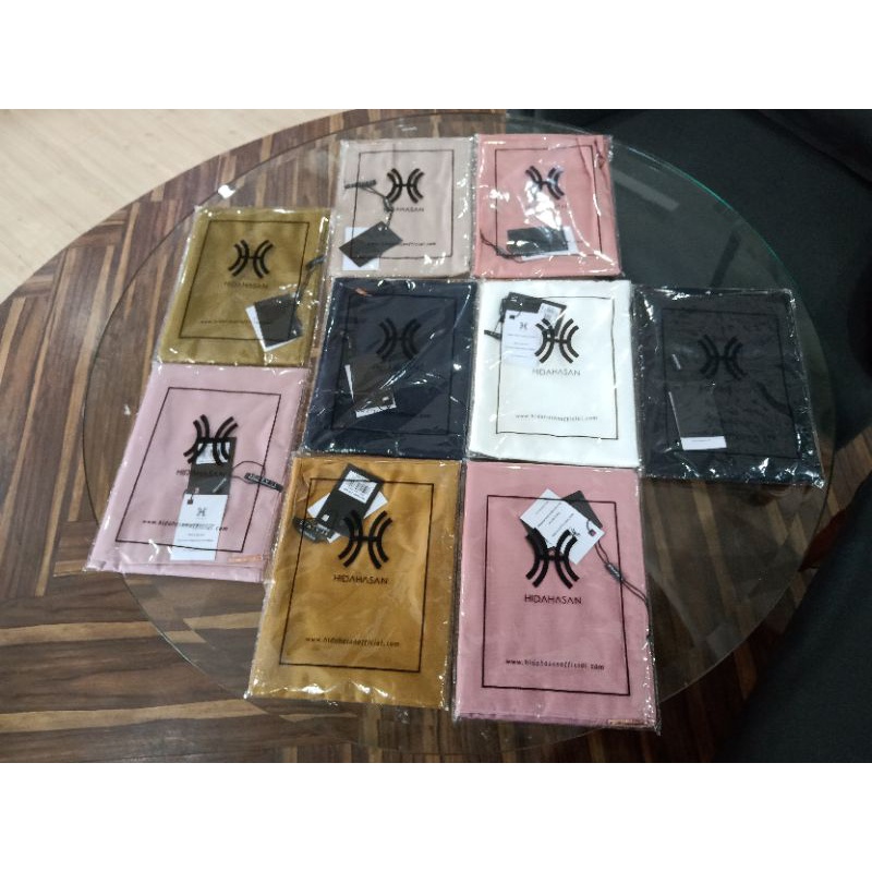 Kerudung Polos Hidahasan Dior Basic