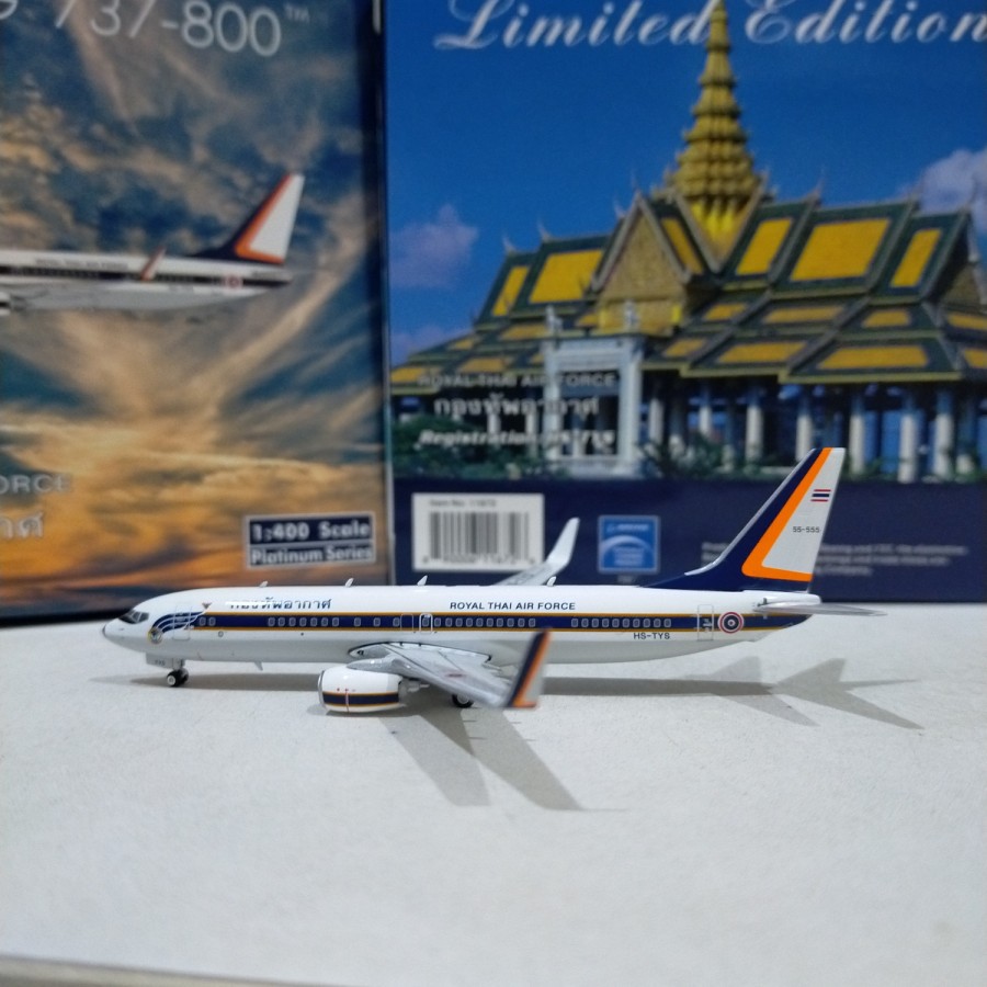 Royal Thai Air Force Boeing 737-800 HS-TYS Phoenix 1:400