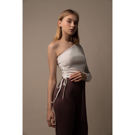 Canu one shoulder top