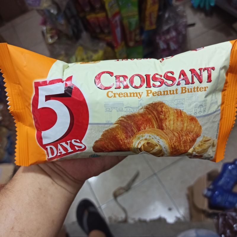 

Roti Croissant Isi Selai Kacang Creamy Peanut Butter 60 Gram