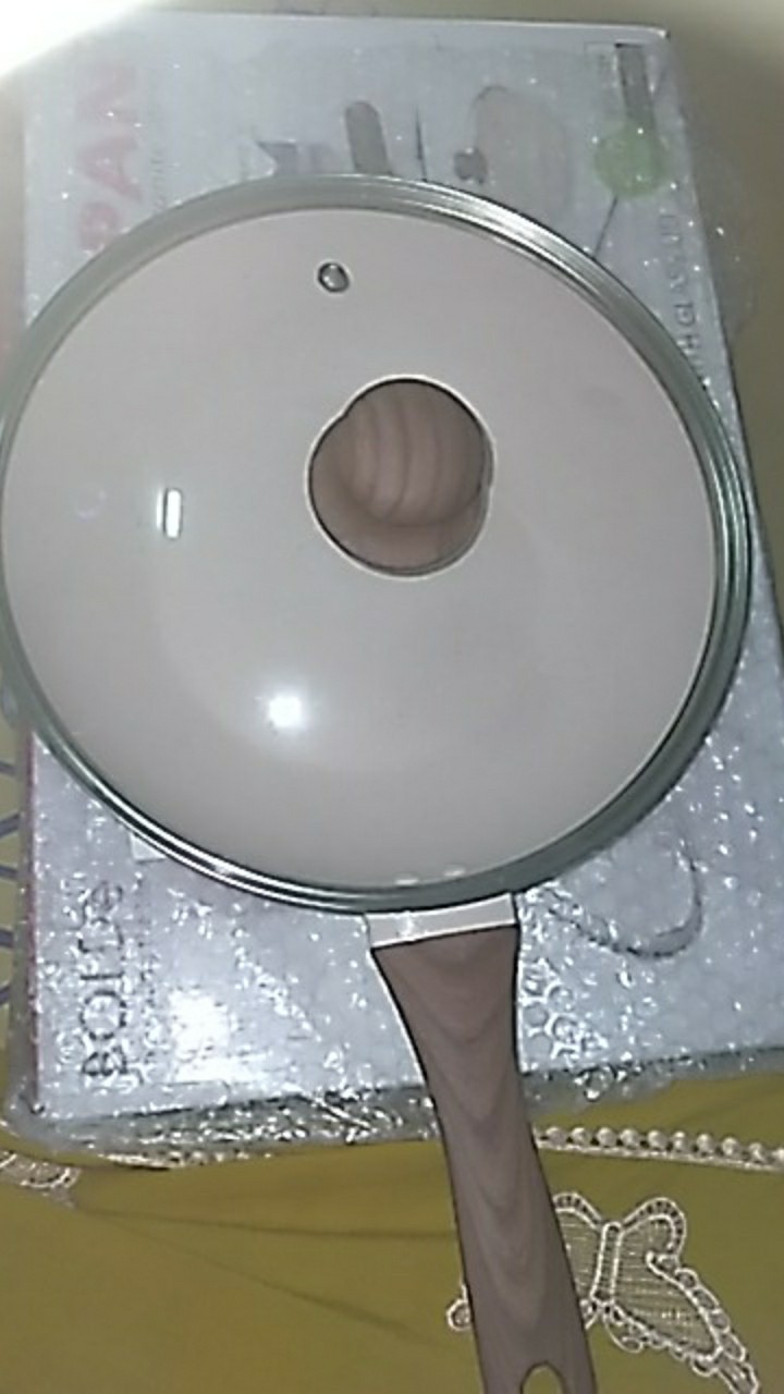 Bolde Wok 26 Cm Tutup Kaca- Wajan Keramik Granite Beige