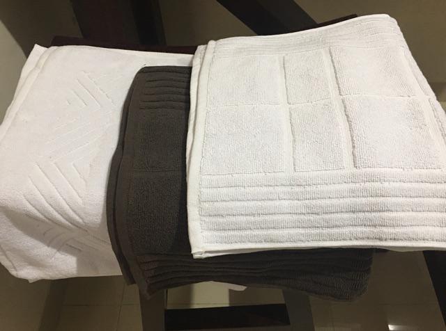Keset Kaki Handuk Hotel Putih 45x70 Tebal & Serap