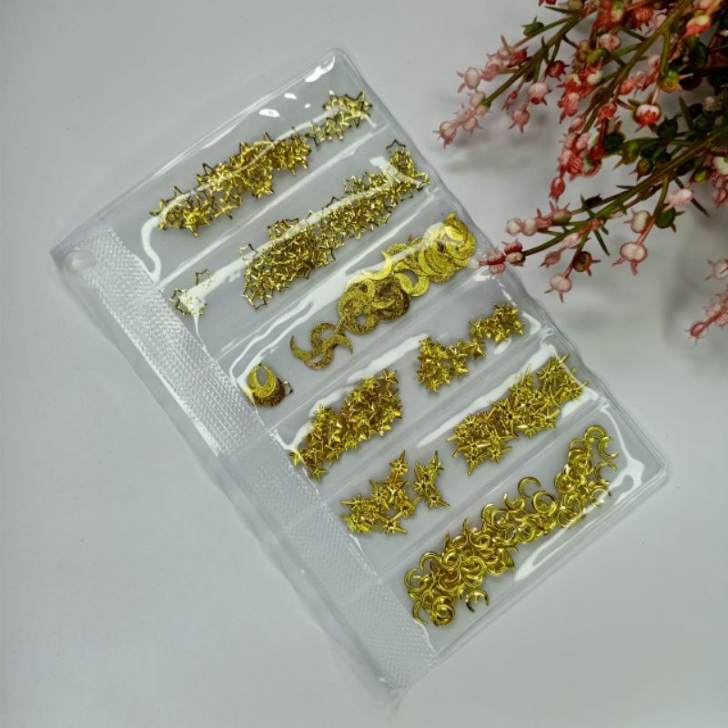 1 set isi 24 pcs 3D Geometris Nail Art Metal Rhinestone / Hiasan Nail Art