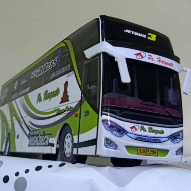 Miniatur Bus bis / mainan bus bis  Haryanto jb3