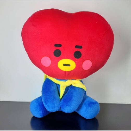 Boneka BT21 TATA Duduk