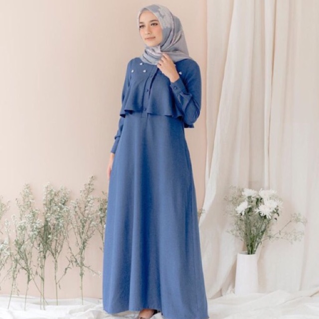 Ava dress wearing klamby