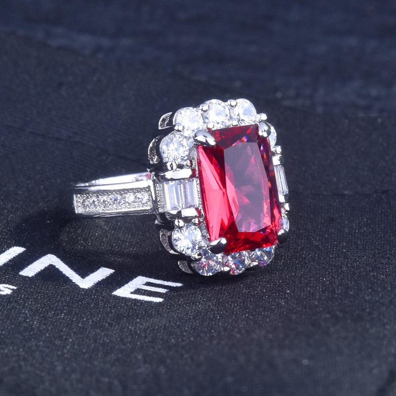 Fancyqube Cincin Silver Hias Batu Zircon Merah Bentuk Kotak Dapat Disesuaikan Gaya Vintage Untuk Wanita