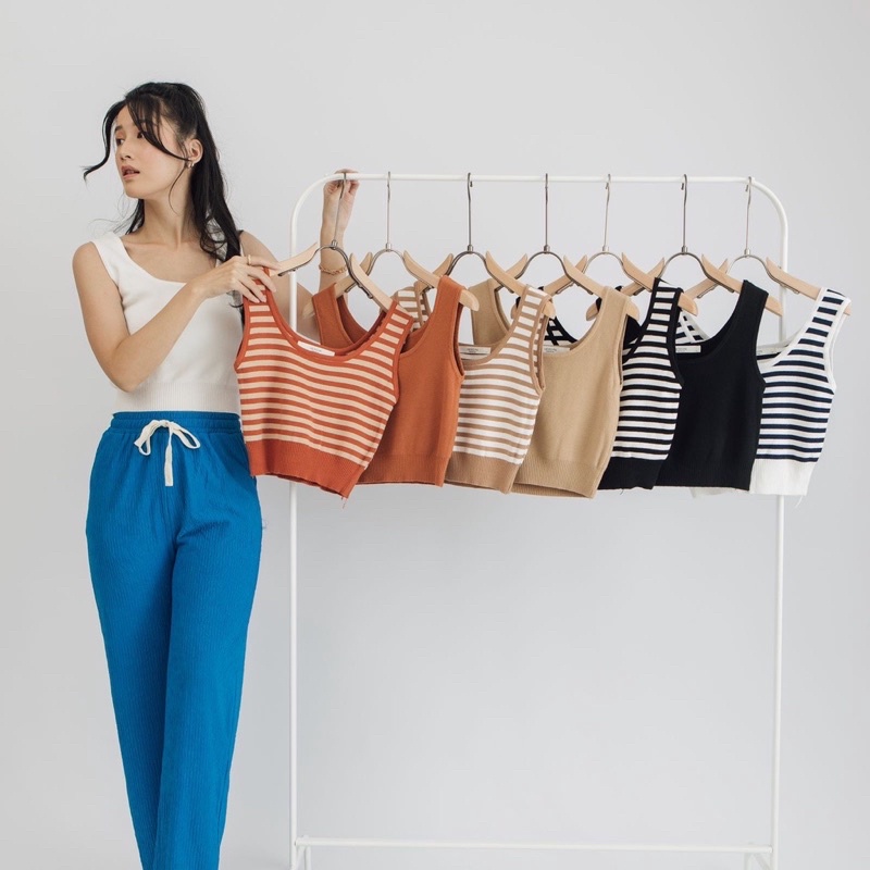Atasan Crop wanita | Tanktop Crop wanita | Tank top Crop tanpa lengan | Singlet wanita (Mona Square)