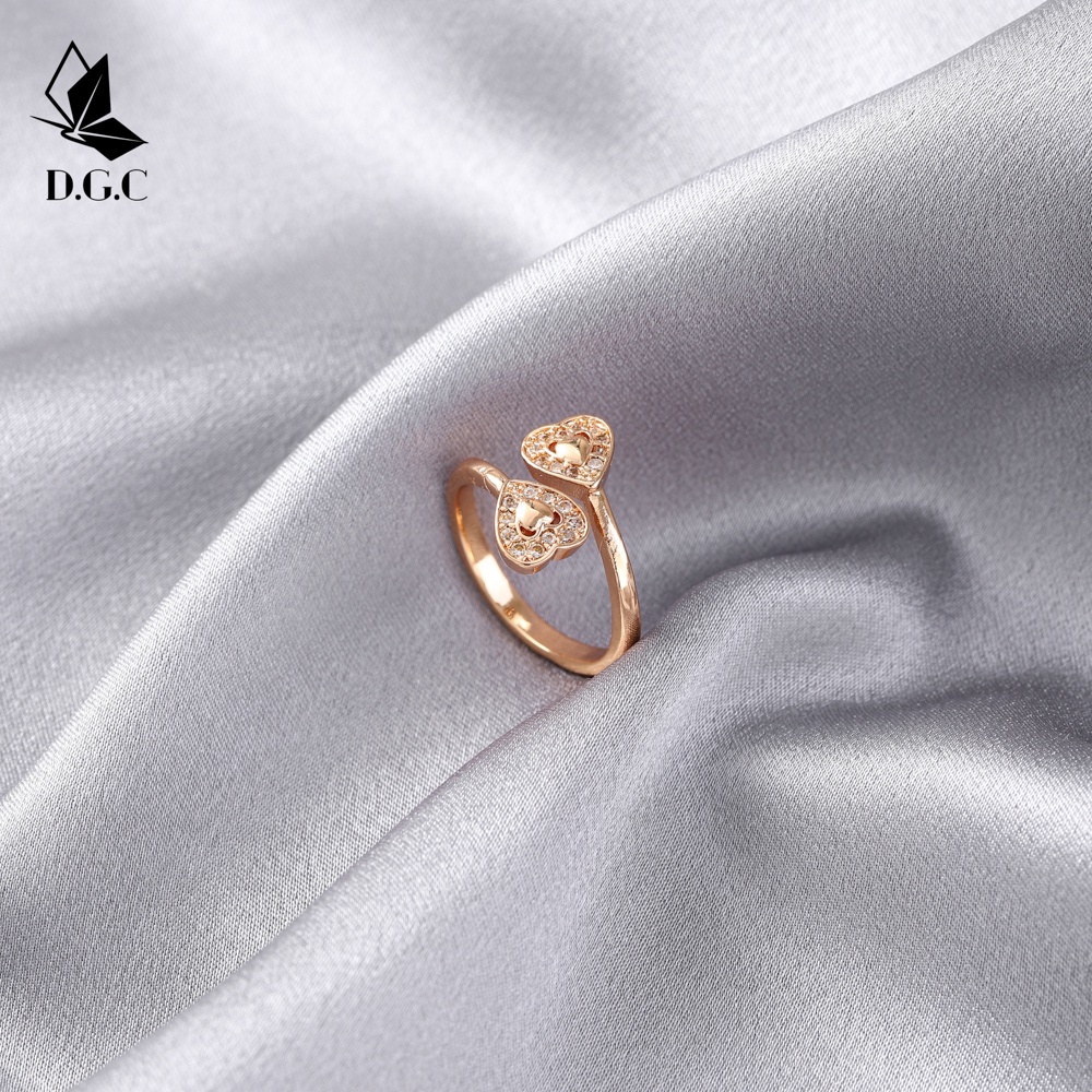 ✨Moya0158♥Model Cincin Titanium Terbaru Fashion LOVE Heart Design Korea Aksesoris Wanita Perhiasan Emas D683