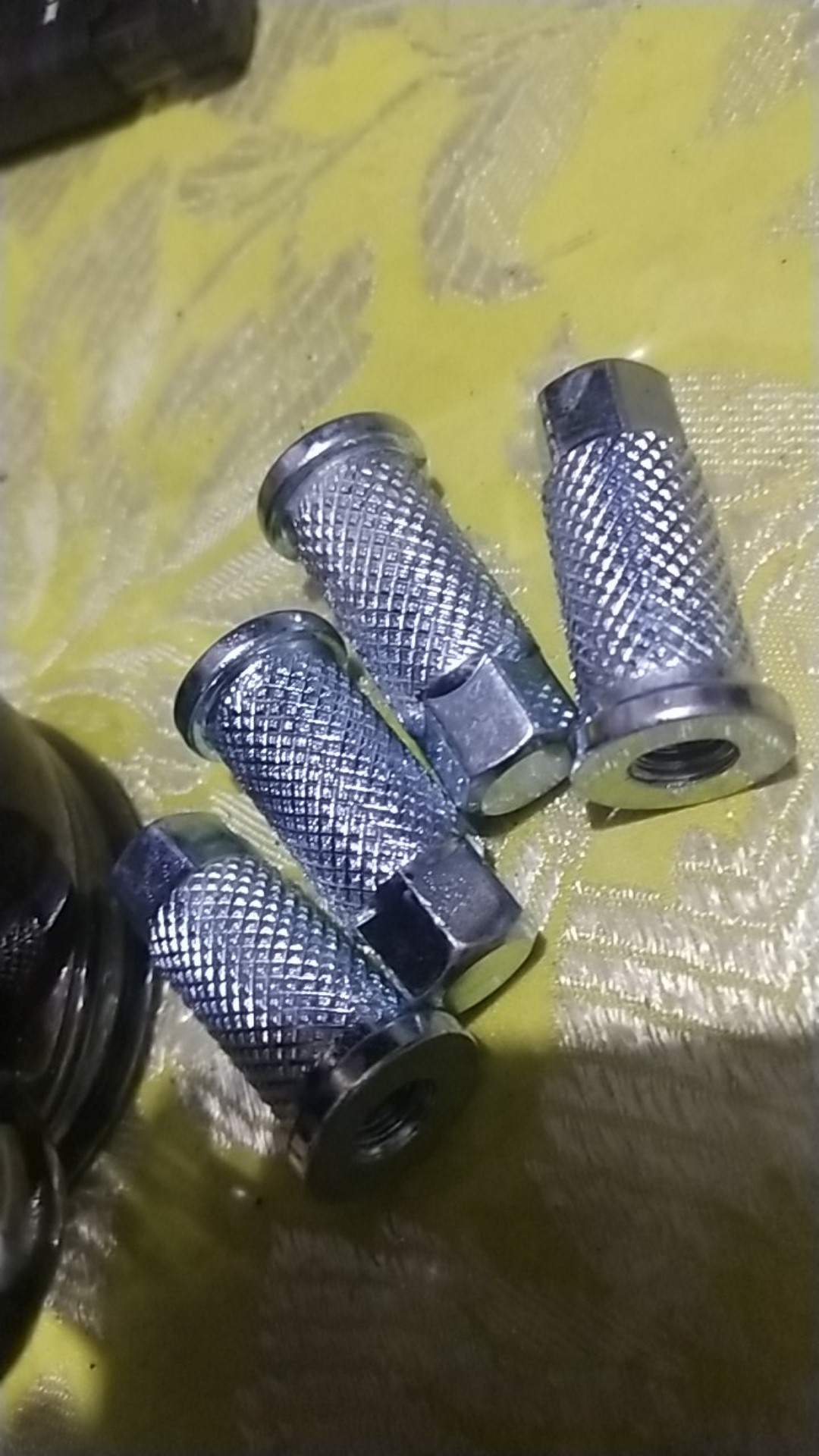 Mur Head Nanas Panjang 3.7 Cm