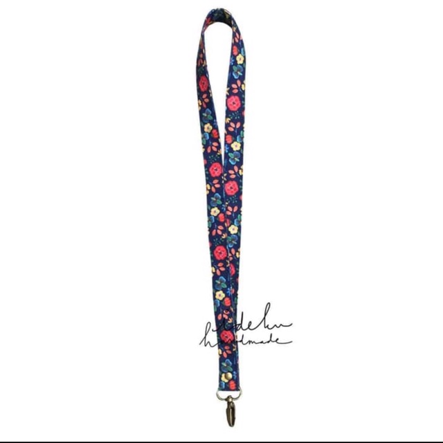 

Ideku handmade Lanyard Sarakatie