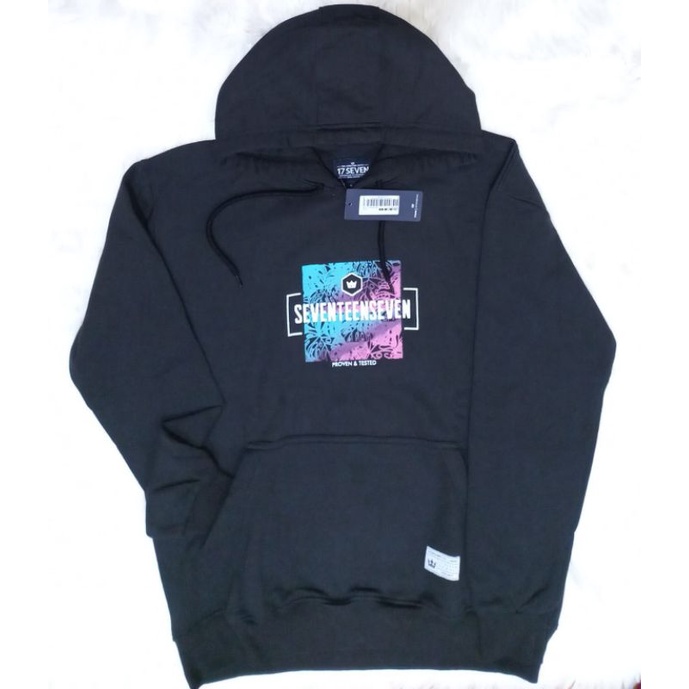Sweater Hoodie 17SEVEN Hitam