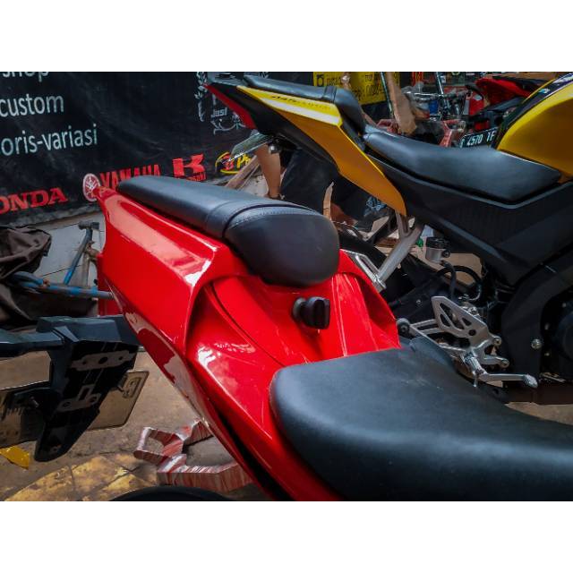 Body Gsx Cover Body Gsx 150 Body Belakang Gsx Visor Gsx 150 Winglet Gsx 150 Windshield Gsx 150 Gsx R Shopee Indonesia