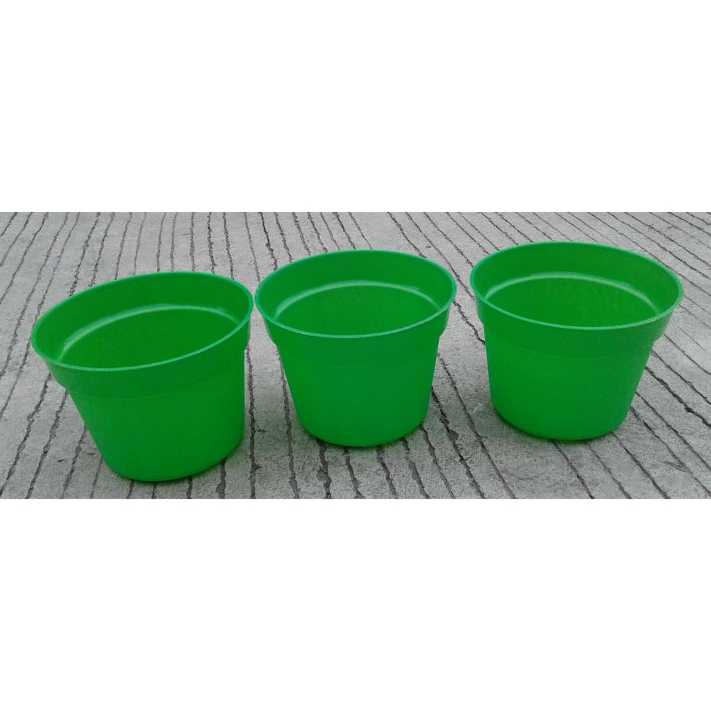 Pot Bunga 17cm / Kopeng 17 Hijau Pastel Motif Kayu Pot Plastik 17 Cm Bibit Bunga Hijau Pastel