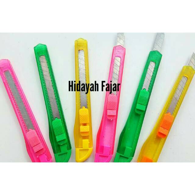 

Cutter / cutter kecil
