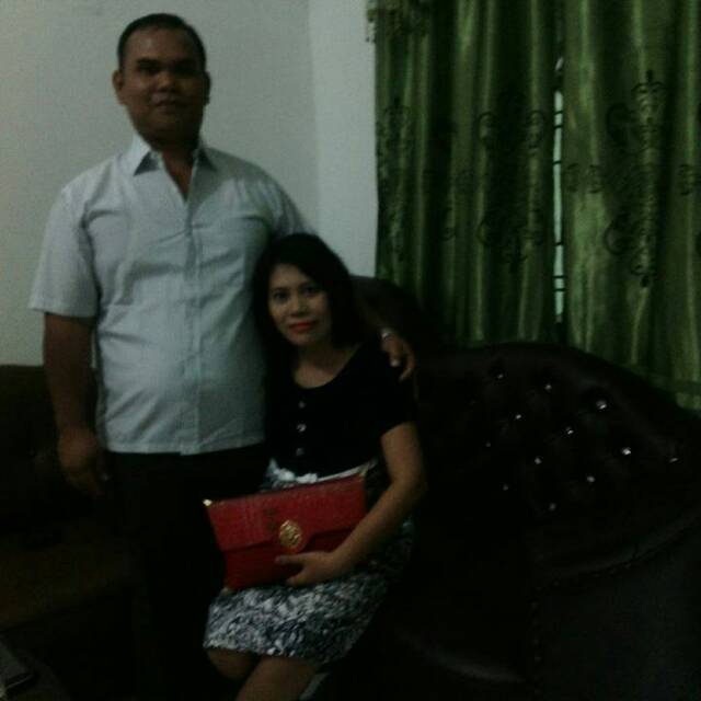 floraerikasirait11030108