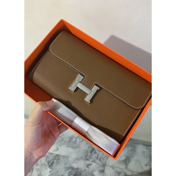 Pixié Dust | Constance Wallet To Go