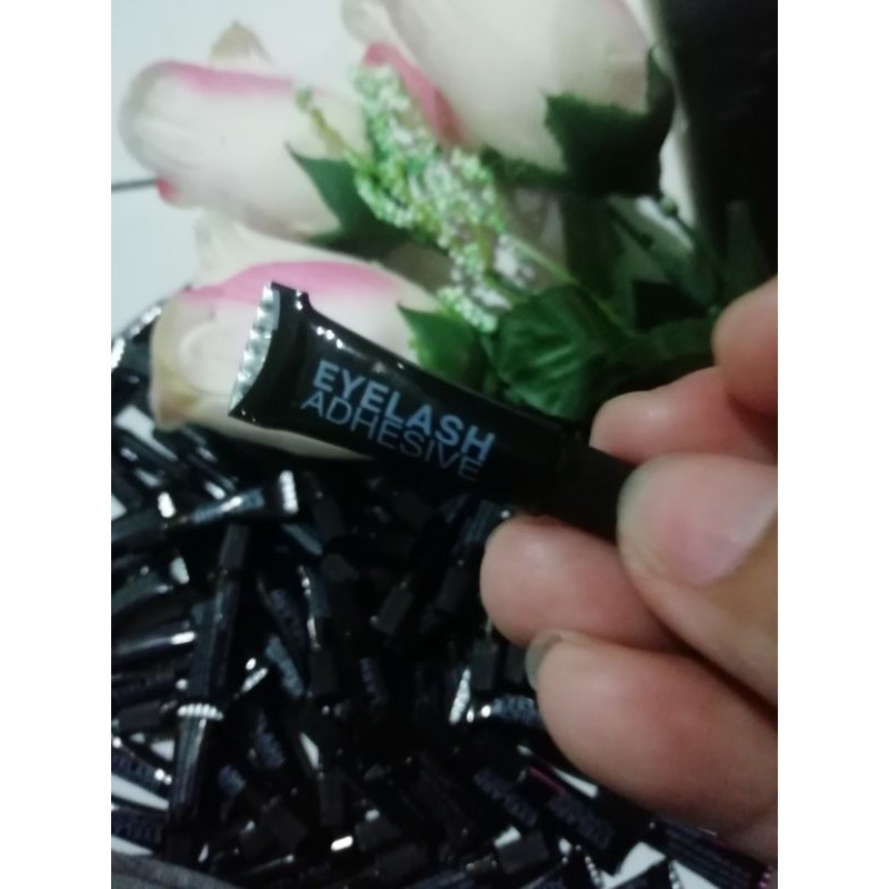 

(TUBE) lem bulumata palsu adhesive warna hitam isi 1g made in korea