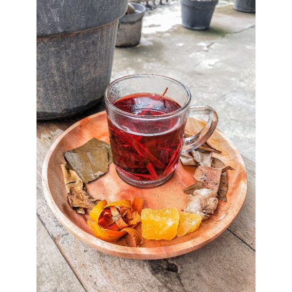 

Wedang Uwuh khas Jogja komplit + Jahe dan Gula Batu