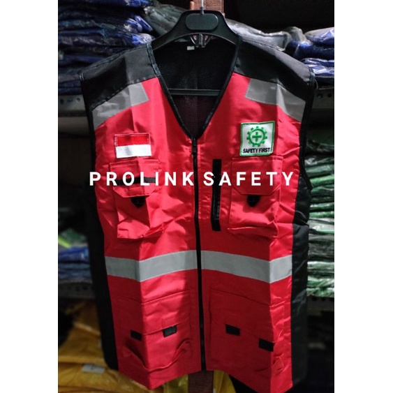 ROMPI BAHAN TASLAN MEEAH HITAM SAFETY OFFICER