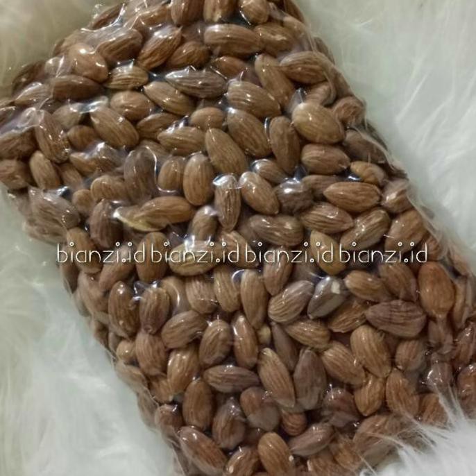 

Diskon Gila!! Blue Diamond Almonds with SUPER SIZE (ALMOND MENTAH) 500gr
