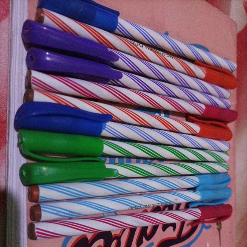 

Pulpen Simpel Murah