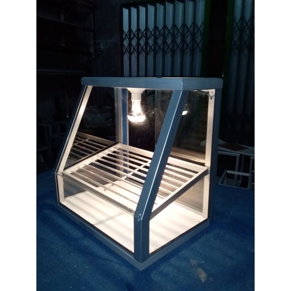 

Etalase Kenthucky Friedchicken