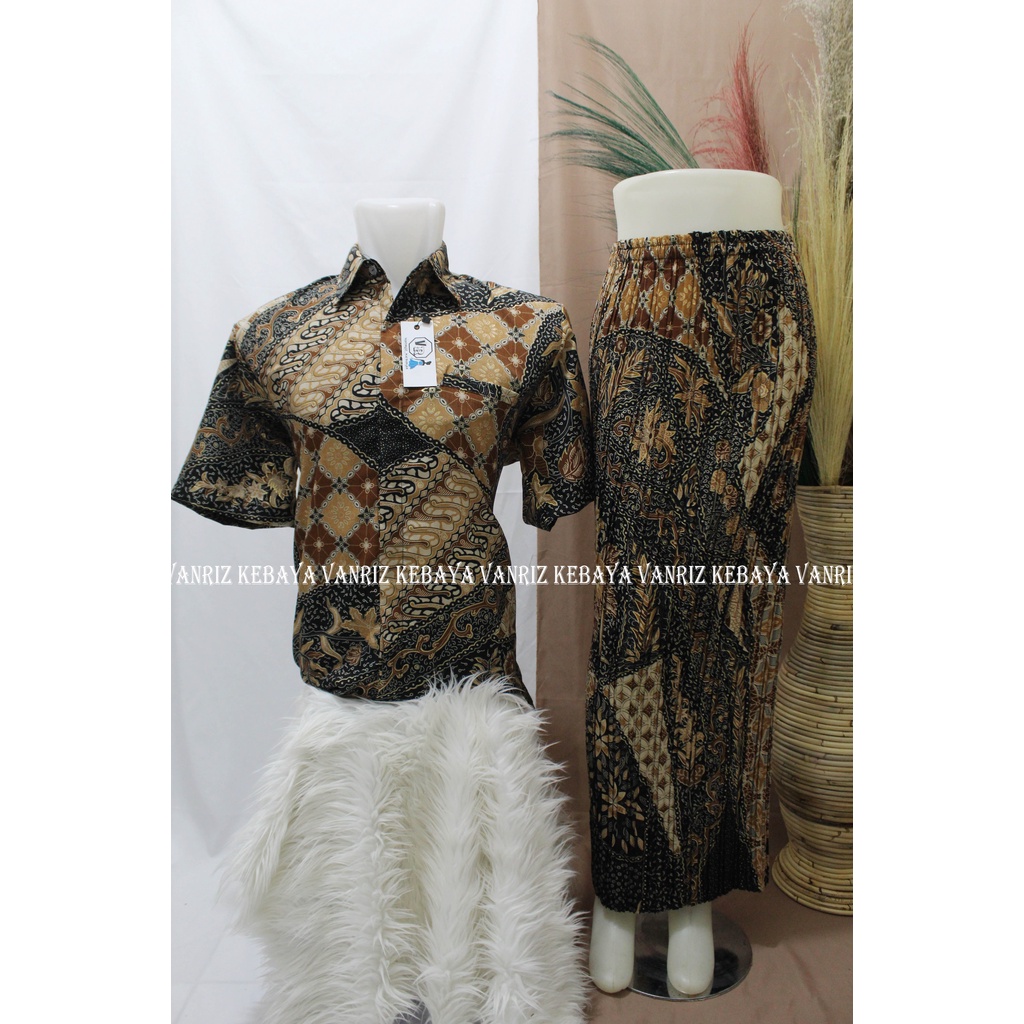 BATIK COUPLE/KEMEJA BATIK COUPLE/BATIK COUPLE LENGAN PENDEK/ROK PLISKET COUPLE