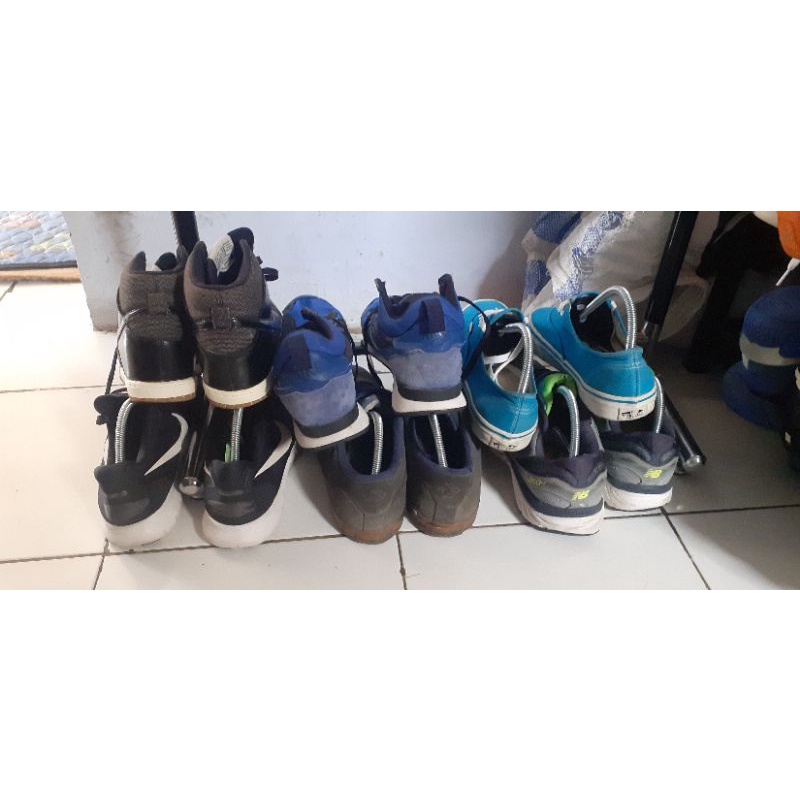 borongan sepatu second