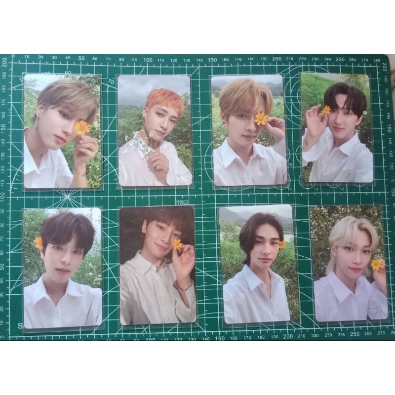 pc limited noeasy bangchan . lee know . changbin . hyunjin . han . felix . seungmin . I.N