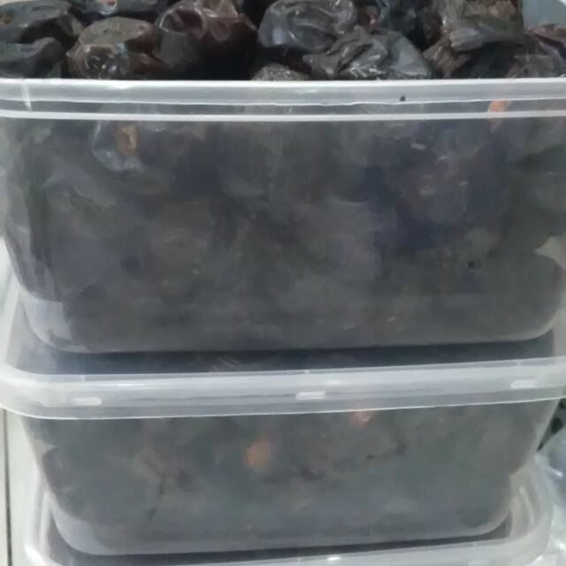 

Kurma ajwa /kurma nabi