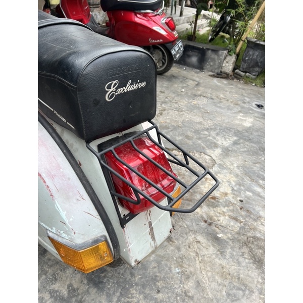 RAK BELAKANG VESPA RAK BELAKANG VESPA PX  SUPER SPRINT BACKRACK VESPA