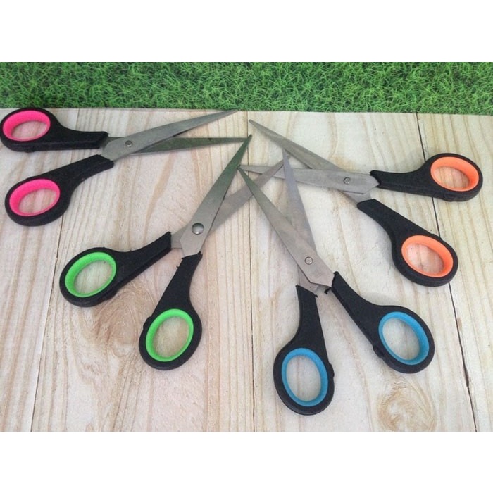

GUNTING BESAR EMIGO 16 CM