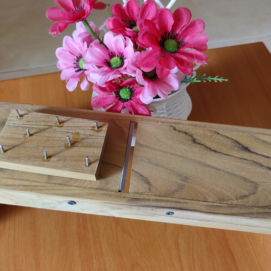 ALAT SERUT / SERUTAN / PENYERUT / PARUTAN ES BATU MANUAL DARI KAYU JATI ASLI